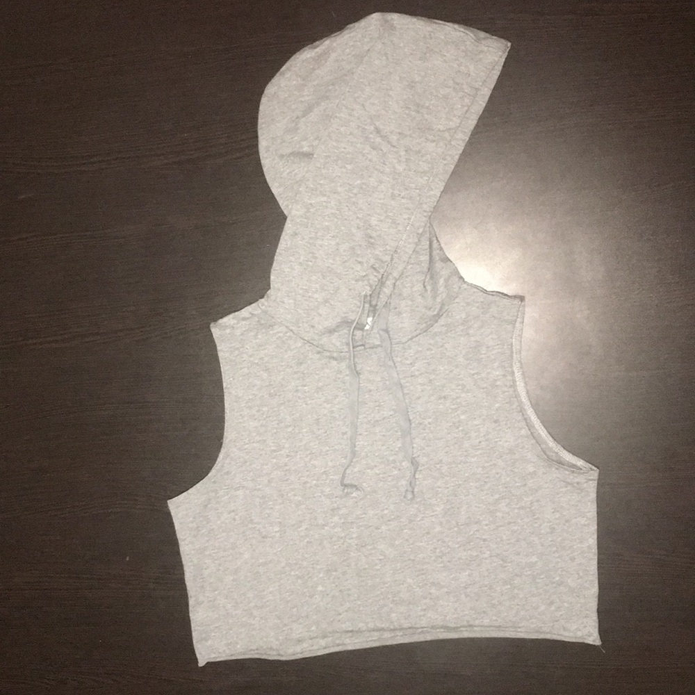 Sleeveless Cropped Hooded Pullover